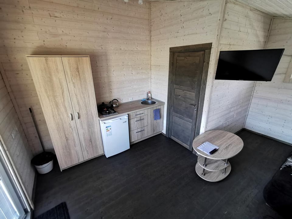 TV and multimedia, Kitchen or kitchenette
