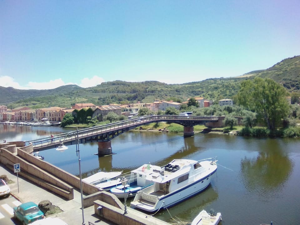 B&B Vista Fiume Bed and Breakfast in Bosa