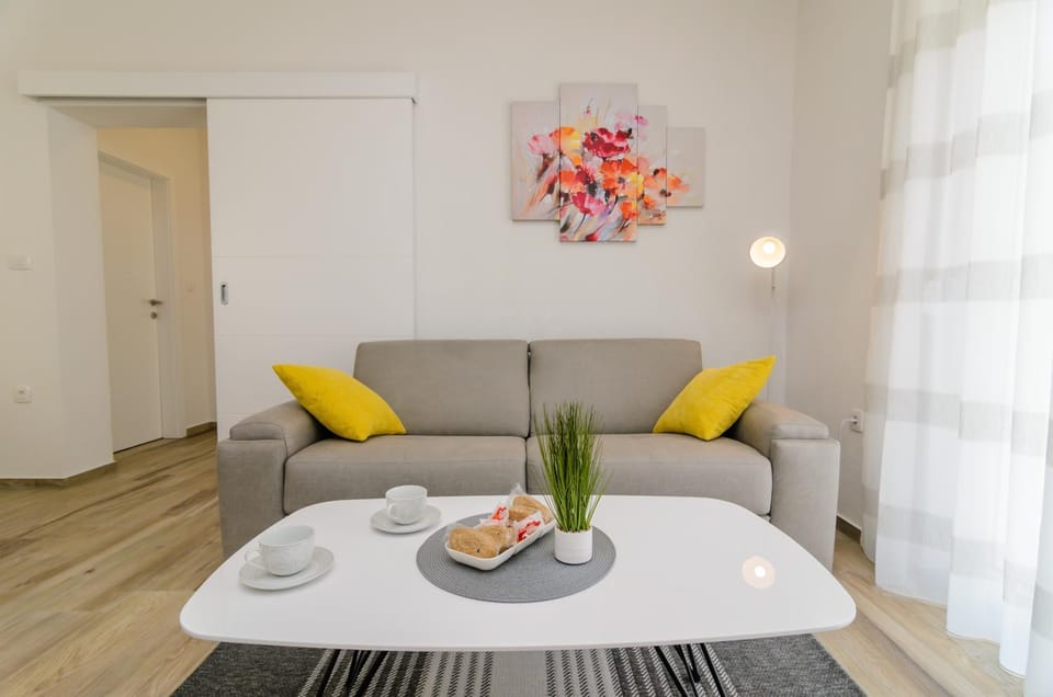 Apartment Petra Apartment in Zadar