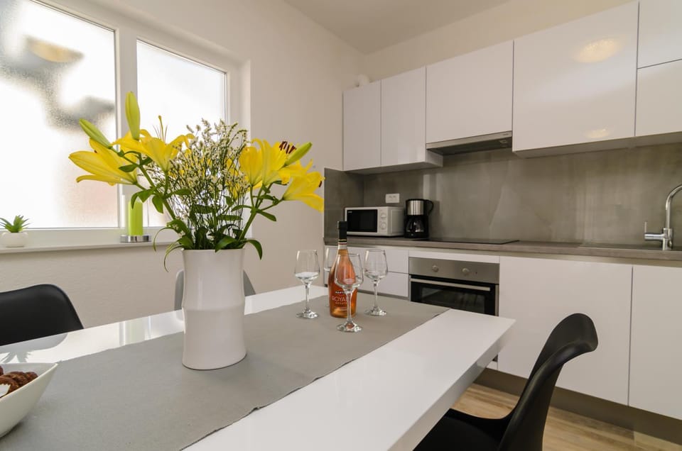 Apartment Petra Apartment in Zadar