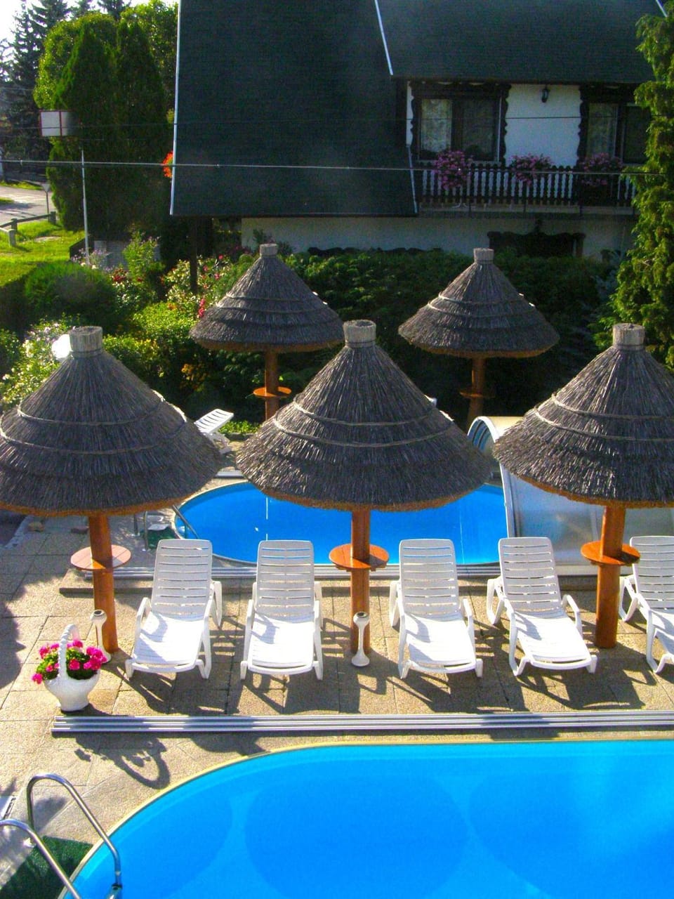 Garden, Pool view