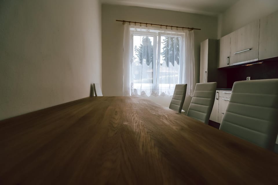 Dining area, Communal kitchen