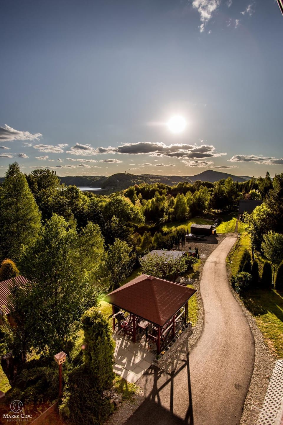 Day, Natural landscape, Bird's eye view, Area and facilities