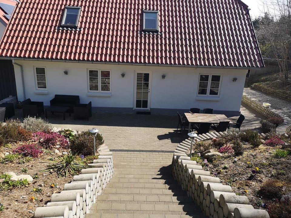 Property building, Garden