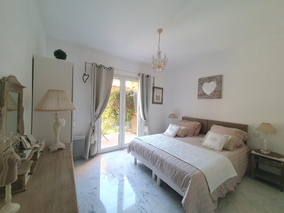 Grand Azur Etoile Marine Apartment in Sainte-Maxime