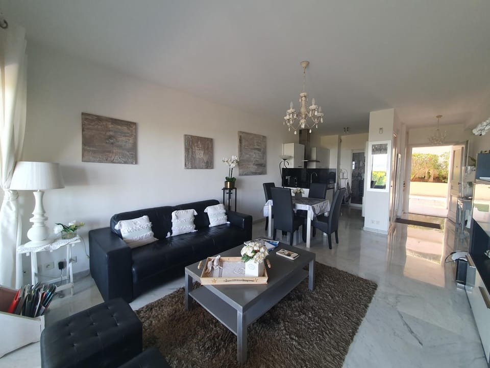 Grand Azur Etoile Marine Apartment in Sainte-Maxime