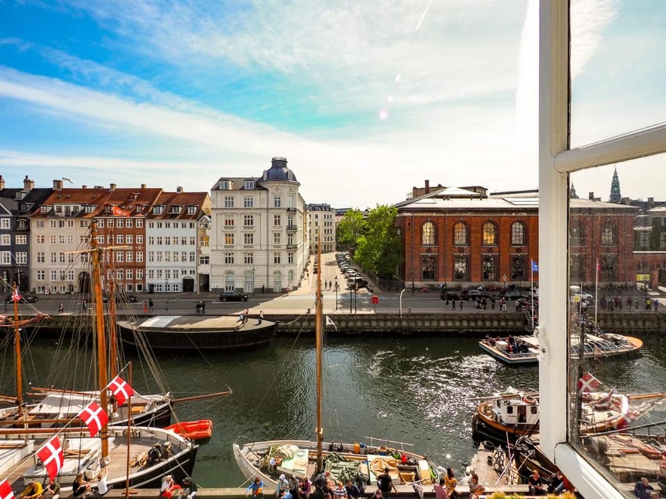 City view, River view