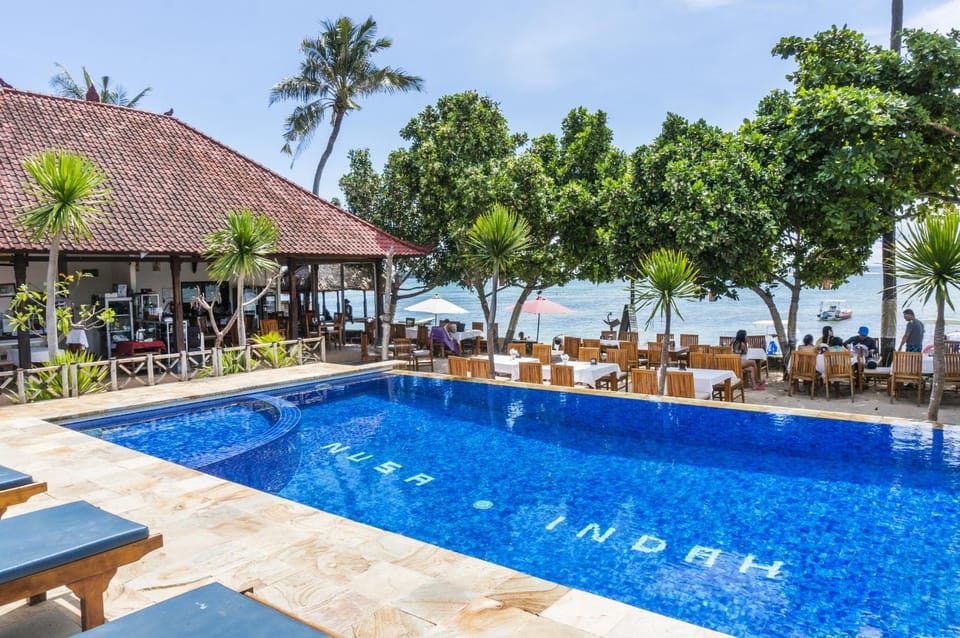 Day, Swimming pool, Swimming pool