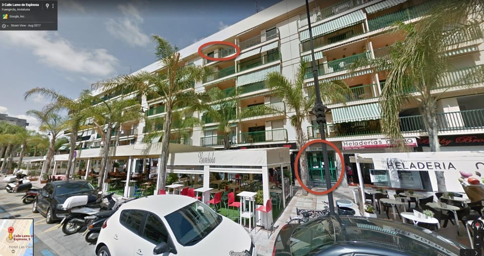 Property building, Facade/entrance