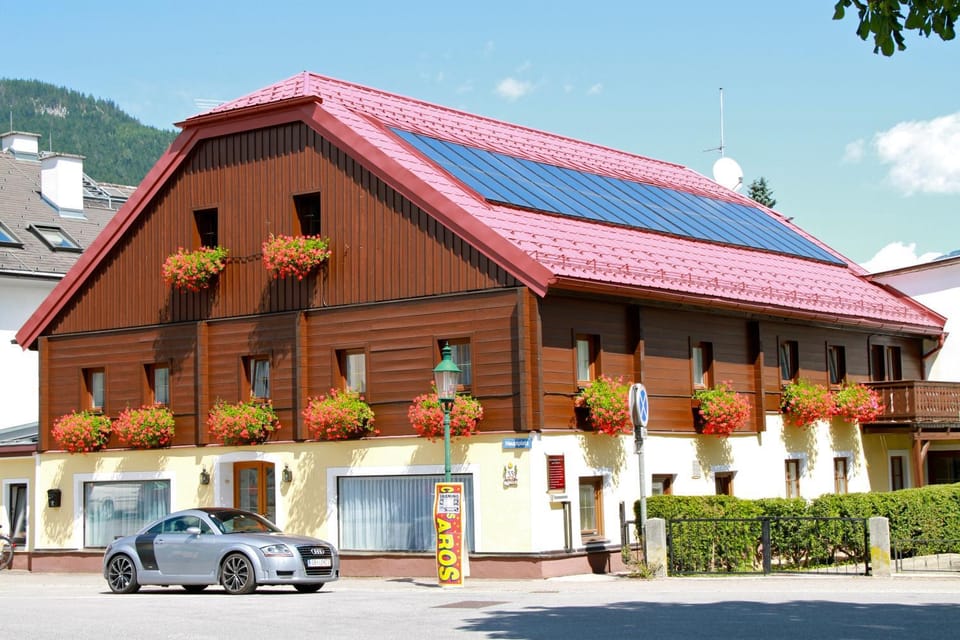 Facade/entrance, Summer