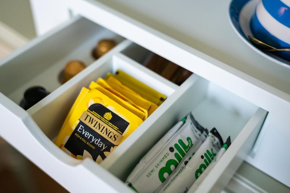 Coffee/tea facilities