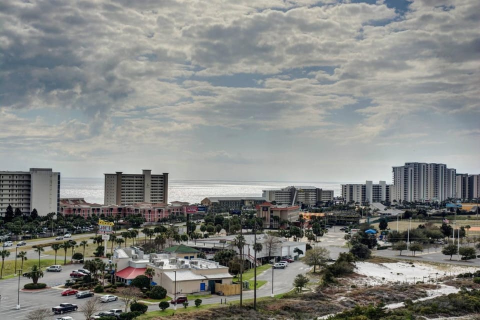 Palms of Destin 21114- Two Bedroom House in Destin
