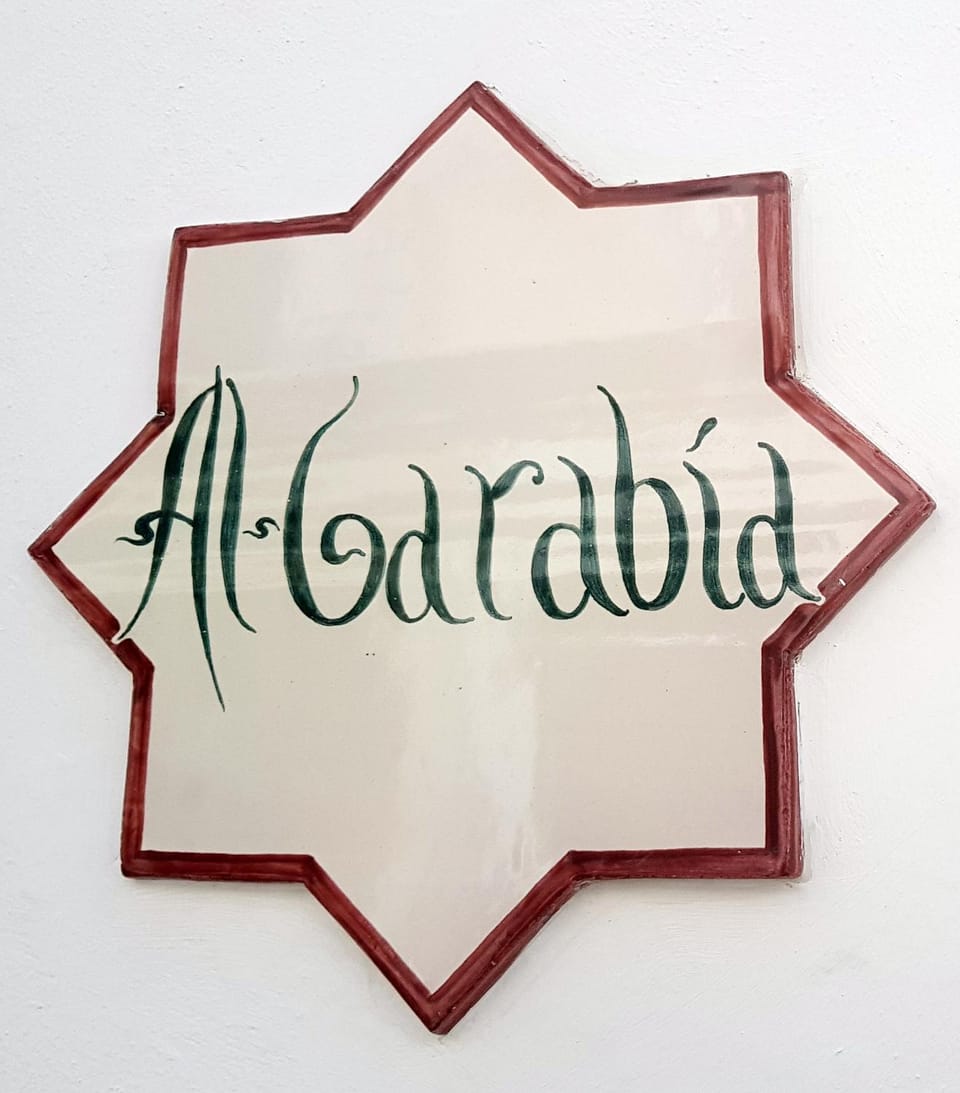 Facade/entrance, Property logo or sign