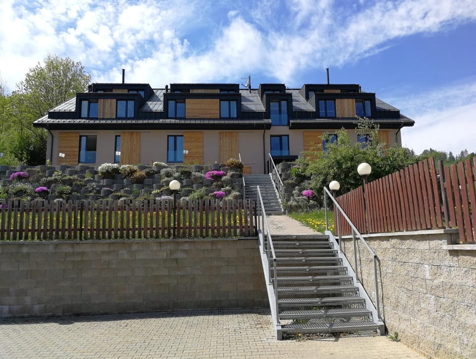 Property building, Facade/entrance