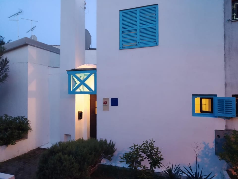 Property building, Facade/entrance