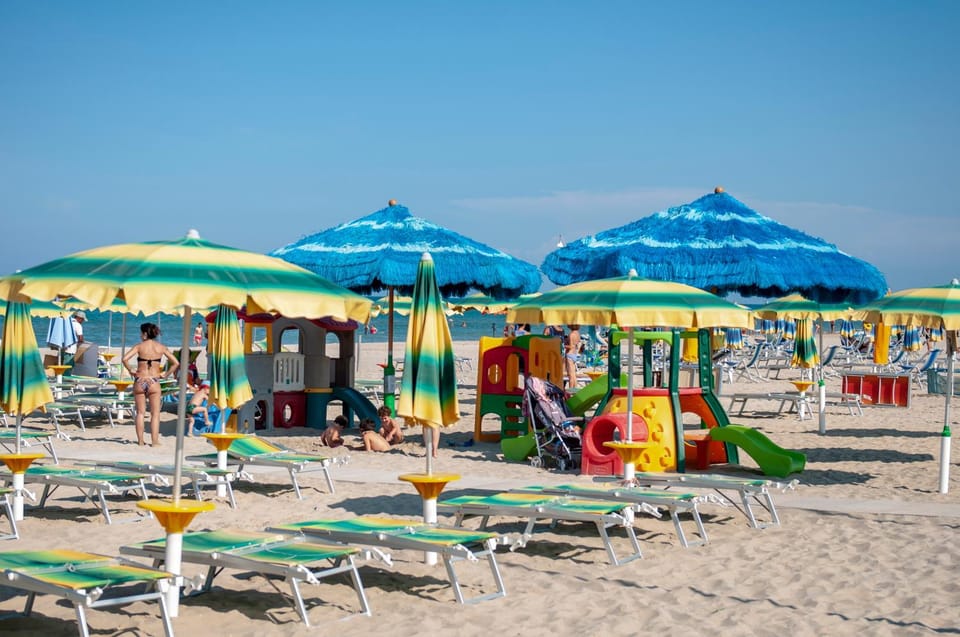 Camping Village Adriatico Giulianova Campground/ 
RV Resort in Giulianova