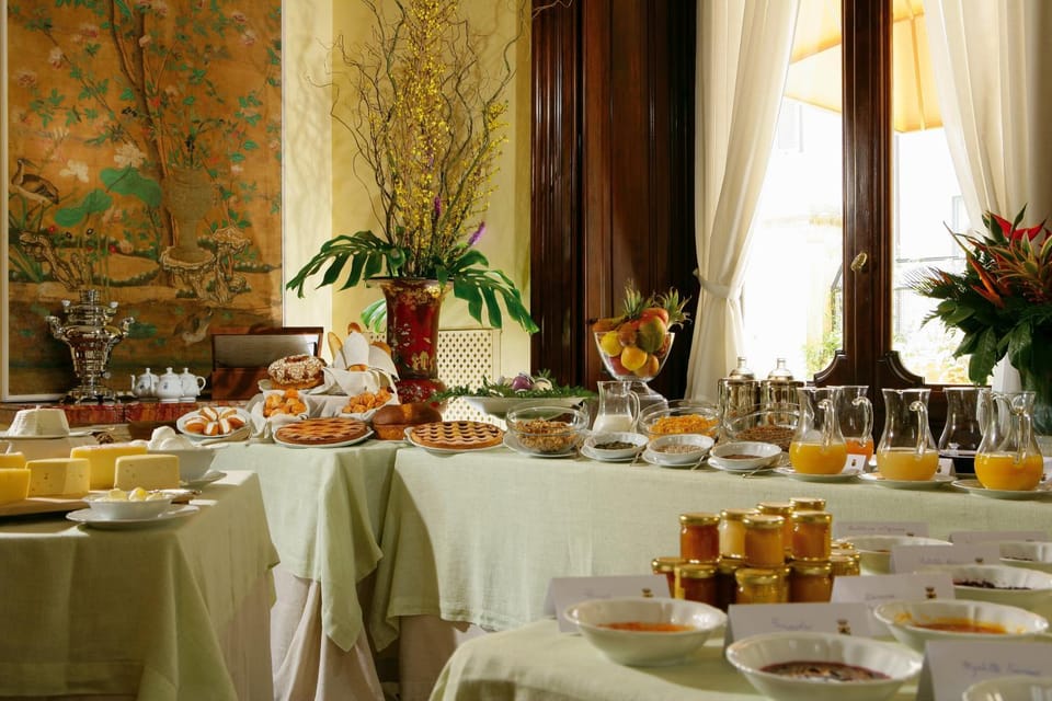 Buffet breakfast