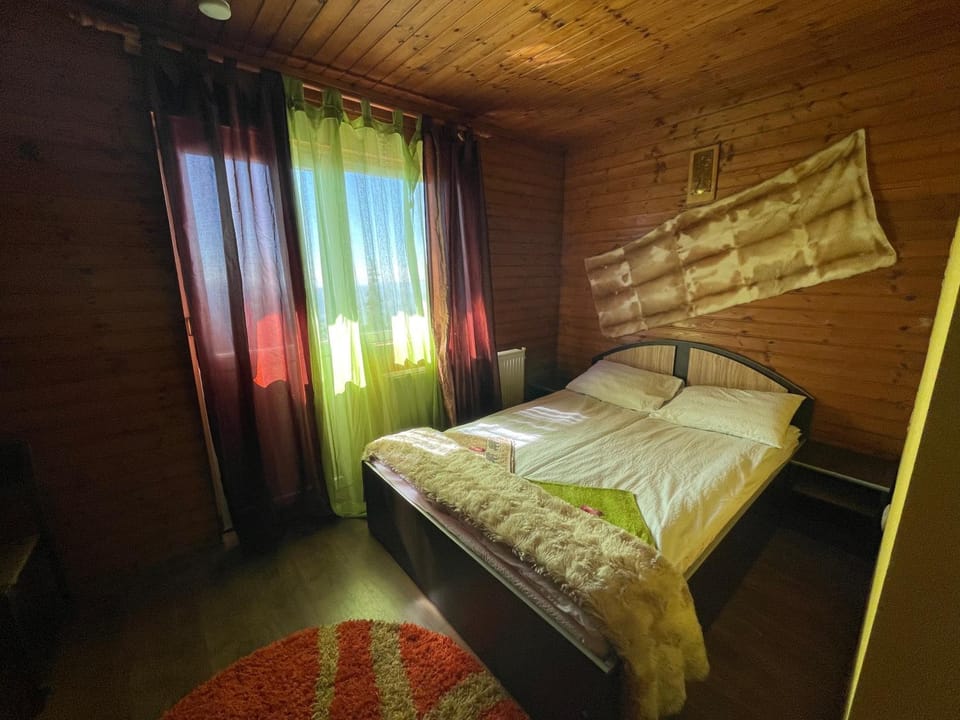 Cabana la Razvan Nature lodge in Romania