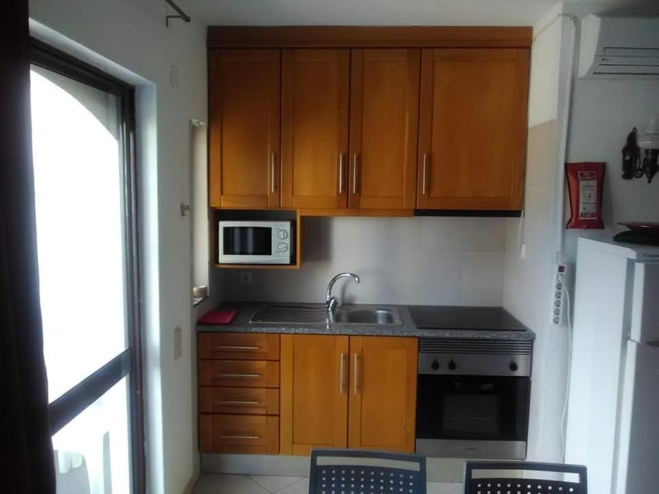 Apartamentos Leziria Campground/ 
RV Resort in Quarteira
