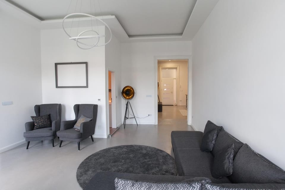 Living room, Photo of the whole room
