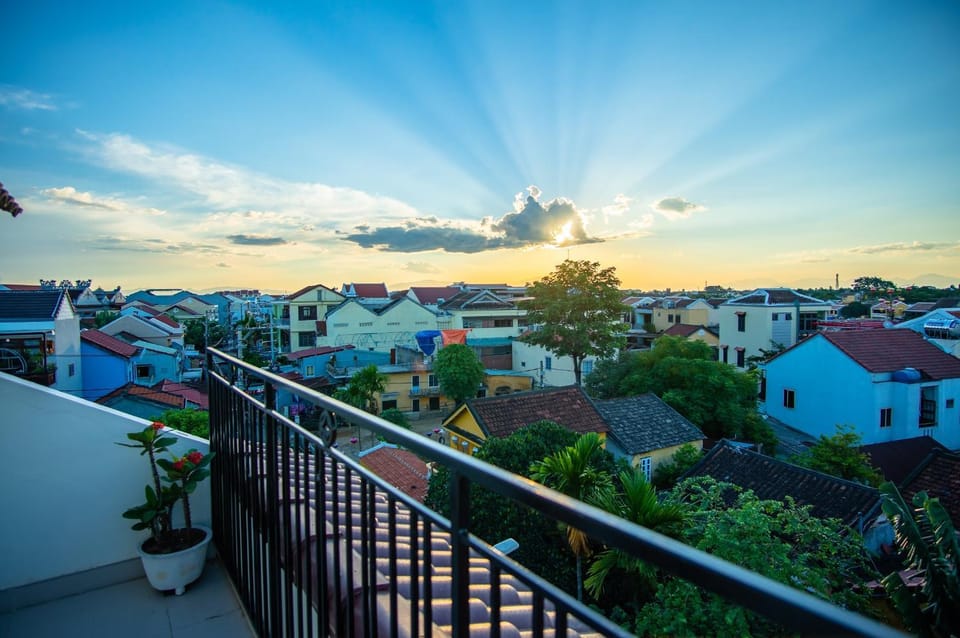 Property building, Neighbourhood, City view, Quiet street view