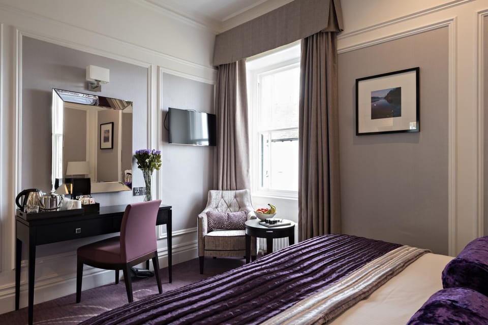 Bed, Day, TV and multimedia, Coffee/tea facilities, View (from property/room), Bedroom, On site, Non alcoholic drinks