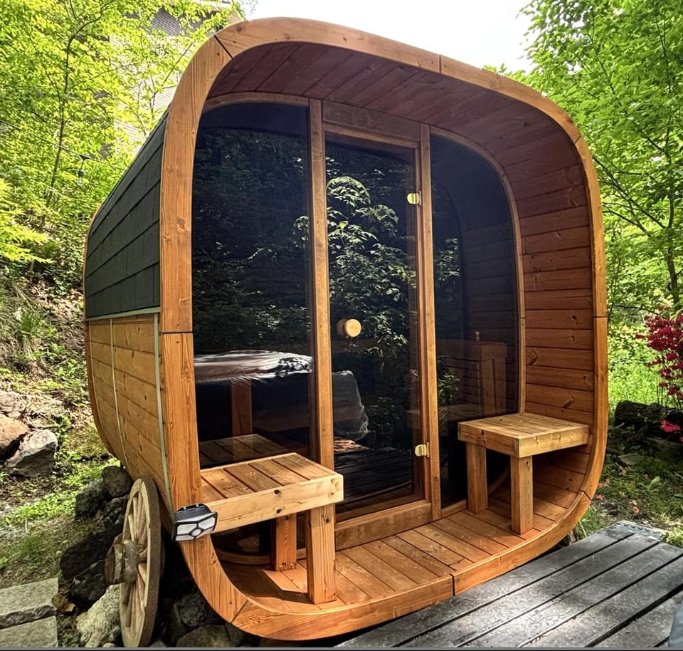 Spring, Day, Sauna