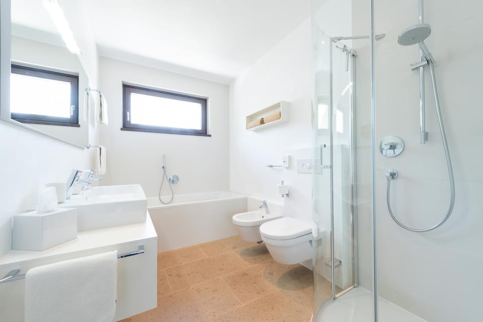 Bathroom, Bath