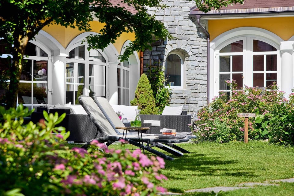 Garden, Garden view