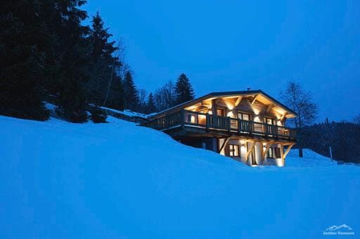 Property building, Natural landscape, Winter, Mountain view