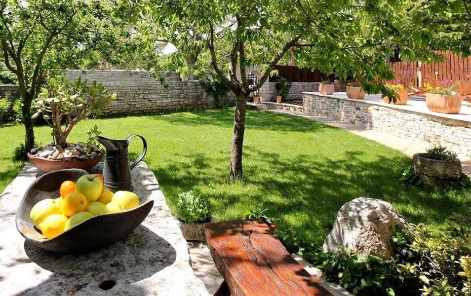 Villa Violica, Karnevali Villa in Istria County