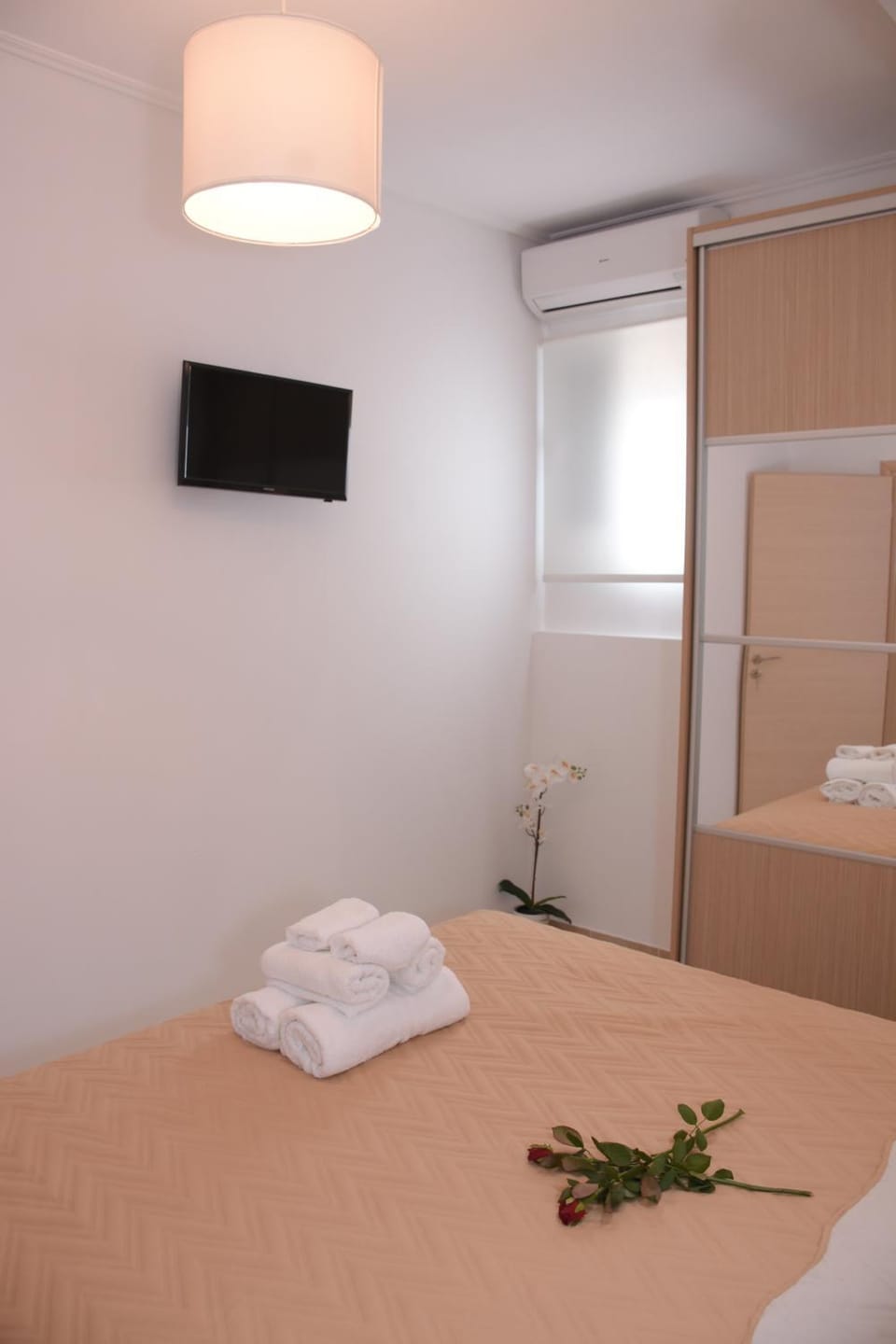 TV and multimedia, Bedroom