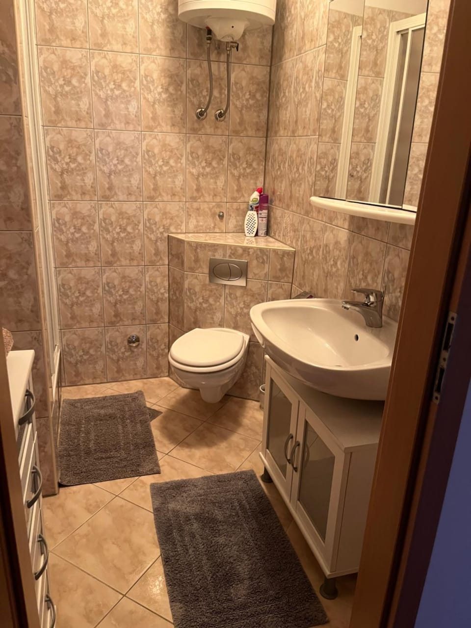 Toilet, Bathroom