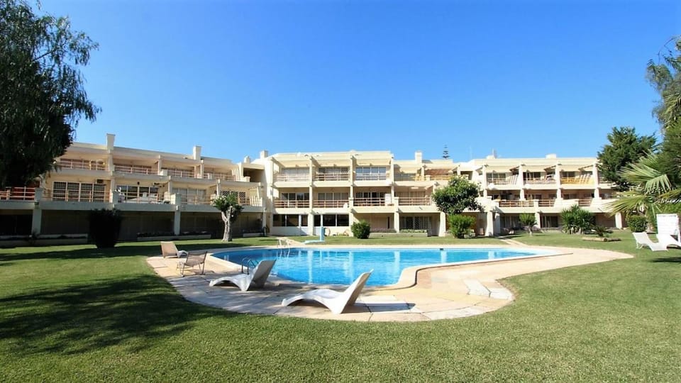 Garden, Swimming pool