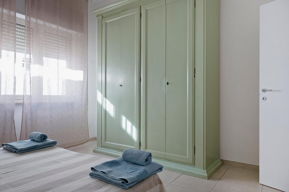 Decorative detail, Bedroom