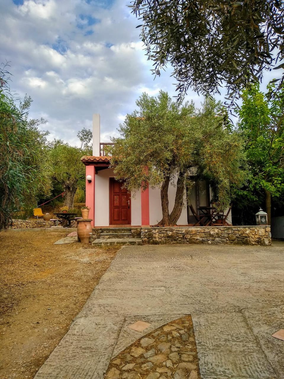 Nightingale Country House in Sporades, Greece