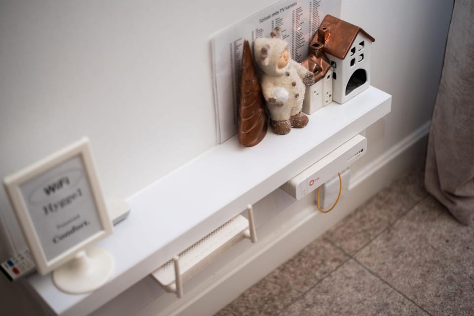 TV and multimedia, locker