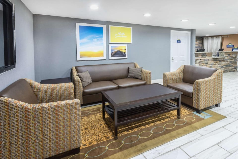 Lobby or reception, On site