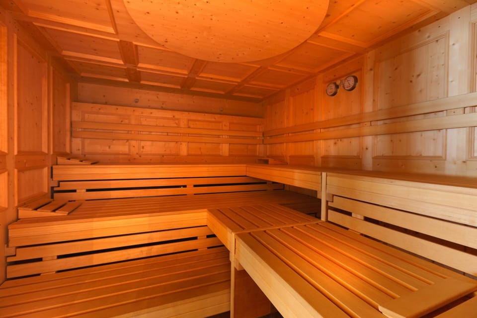 Sauna, Spa and wellness centre/facilities