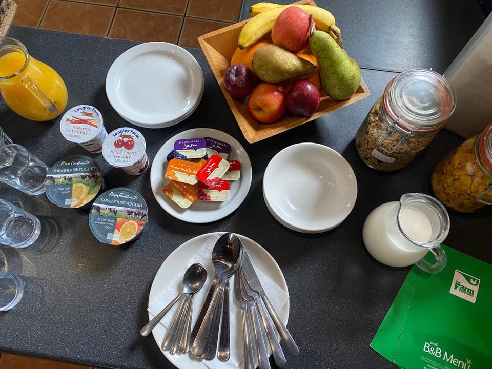 Food and drinks, Food, Breakfast, Continental breakfast, Drinks