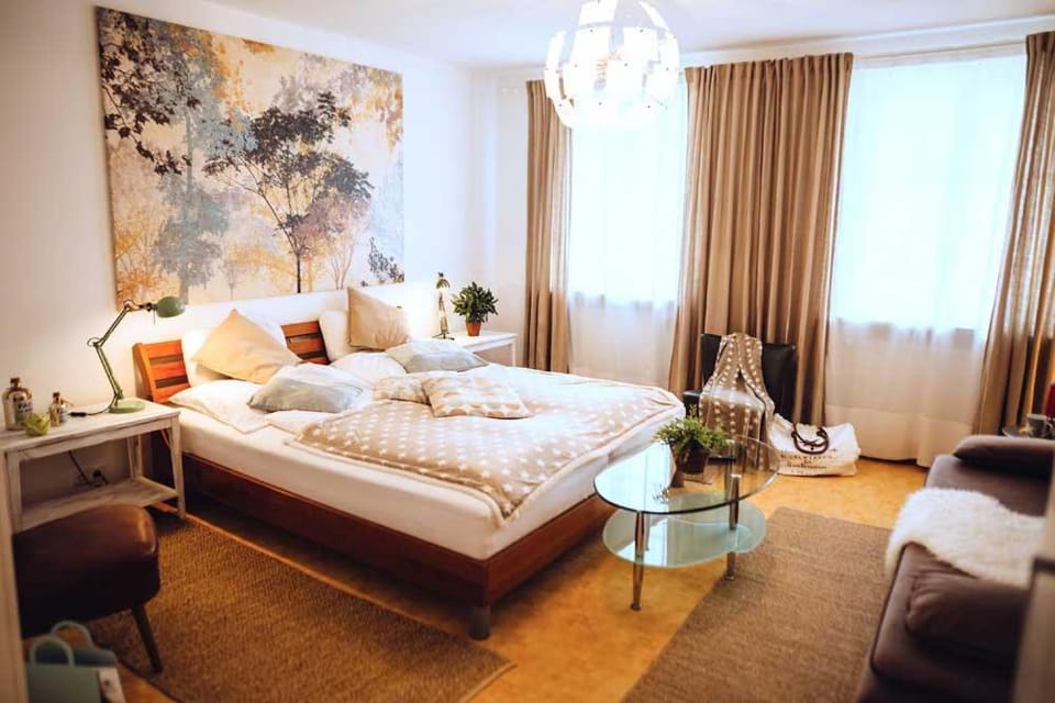 Photo of the whole room, Bedroom