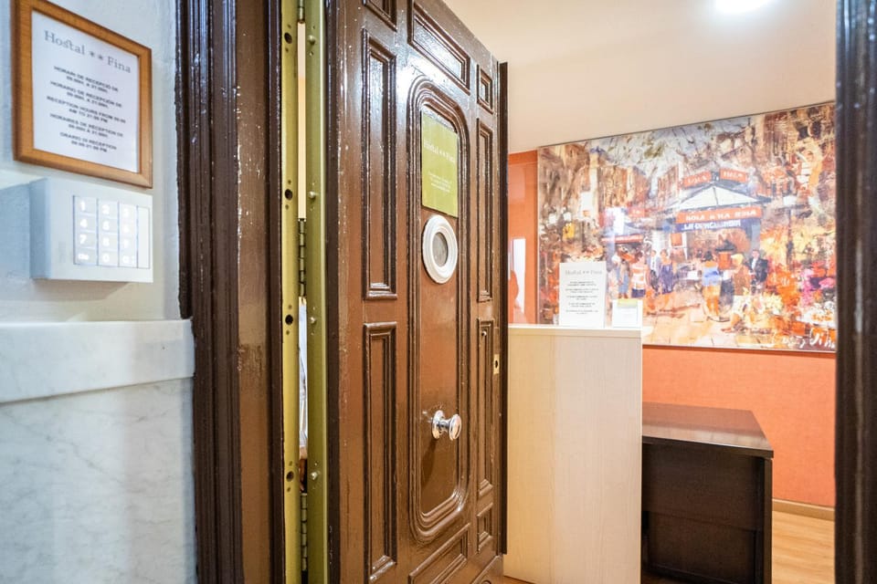 Lobby or reception, Decorative detail