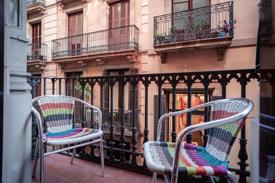 Balcony/Terrace, Decorative detail