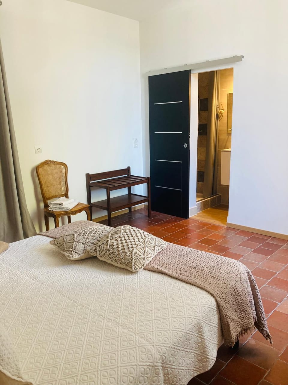 Casa Cessenon Bed and Breakfast in Occitanie