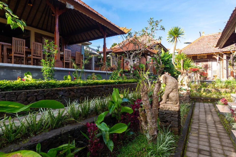 Property building, Garden