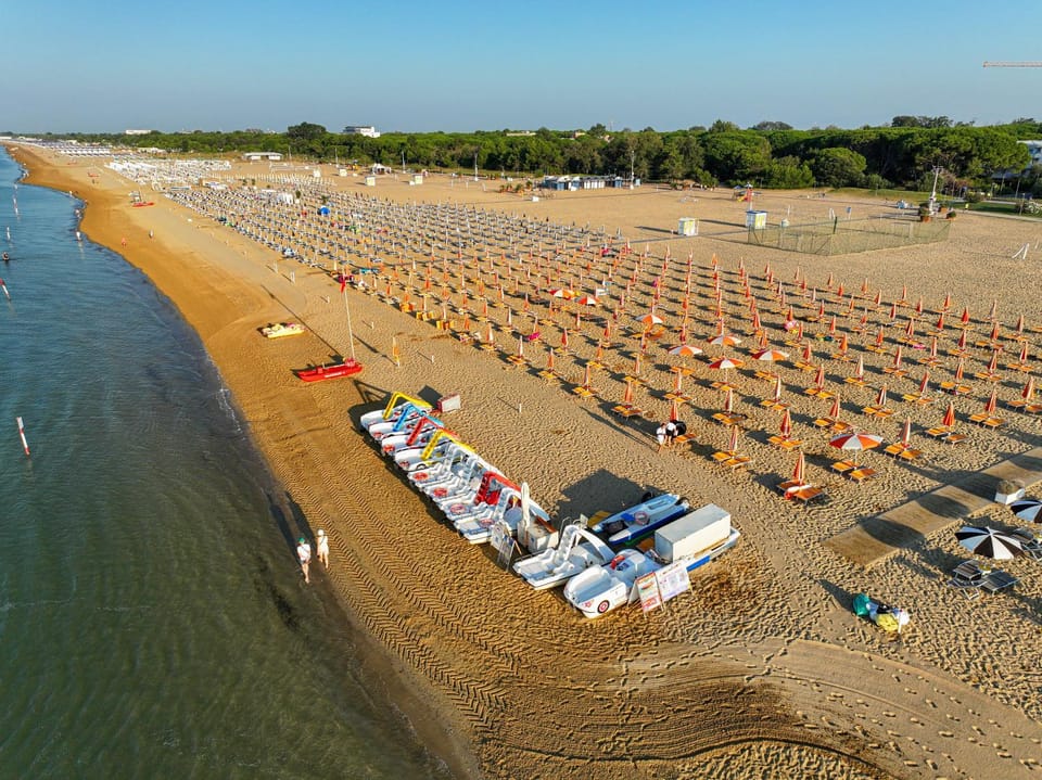 Bird's eye view, Beach, sunbed