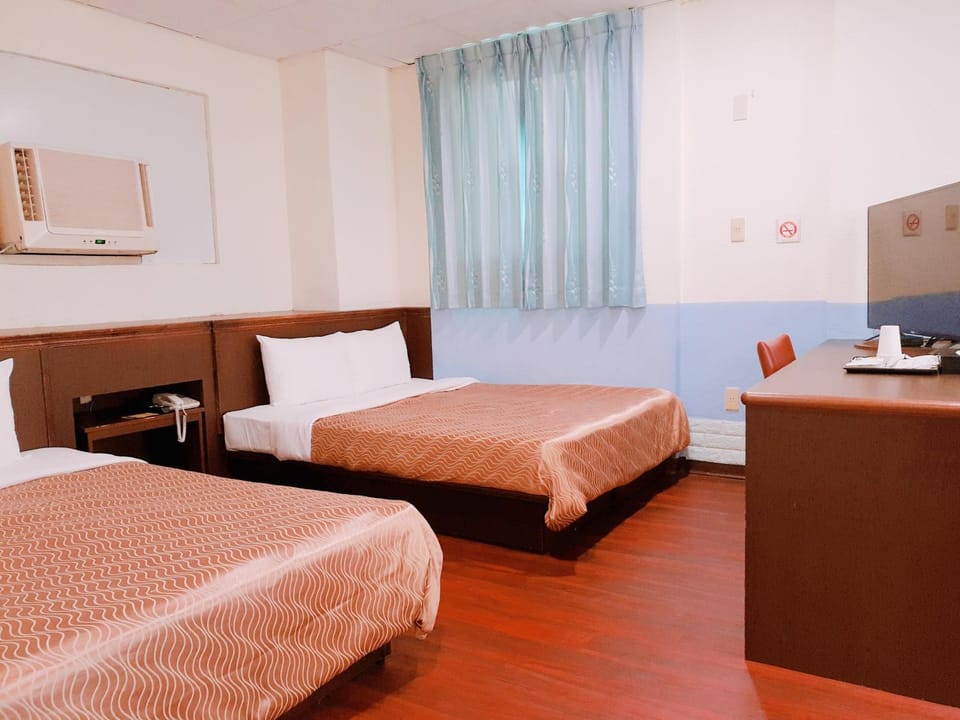 Blue Ocean Hotel Inn in Kaohsiung