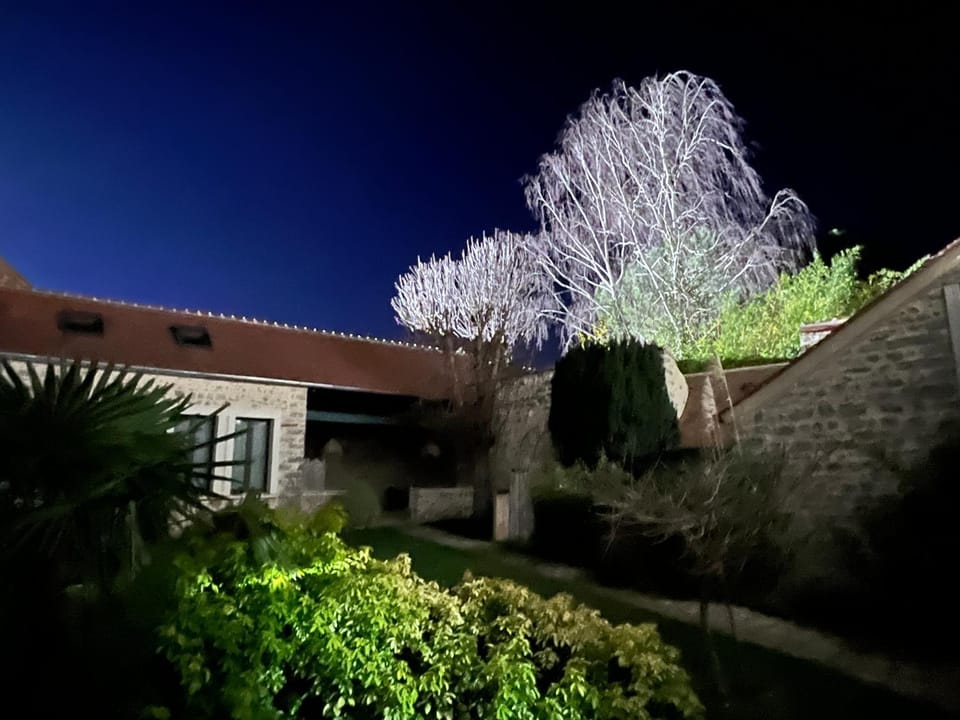 La Planque - Chambres avec Jacuzzi Country House in Île-de-France