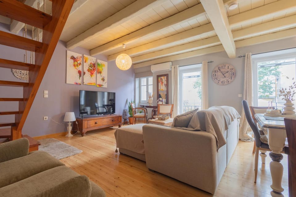 Luxury Family House with Backyard Apartment in Corfu