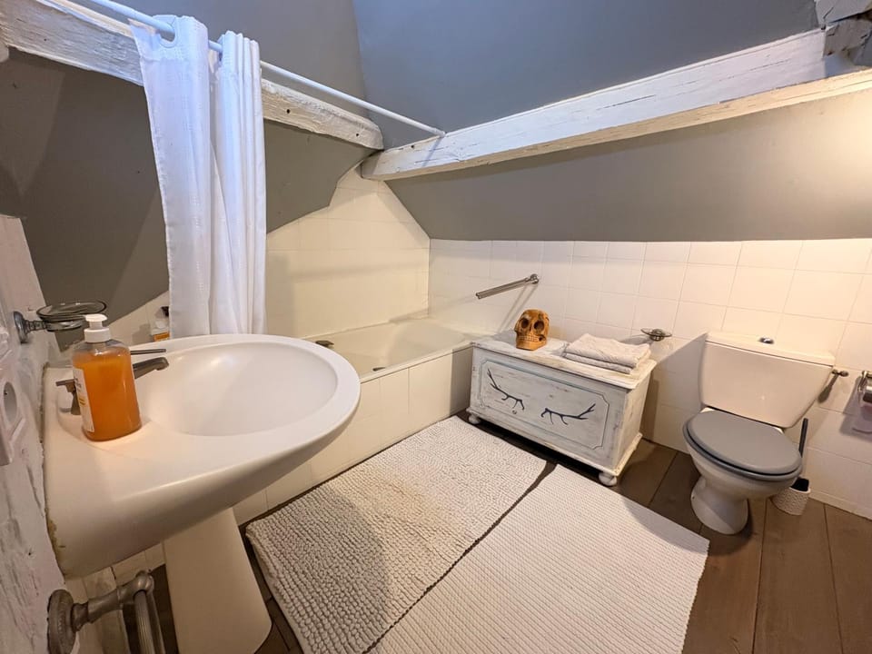 La tanière des ours Bed and Breakfast in Chaumont-sur-Tharonne